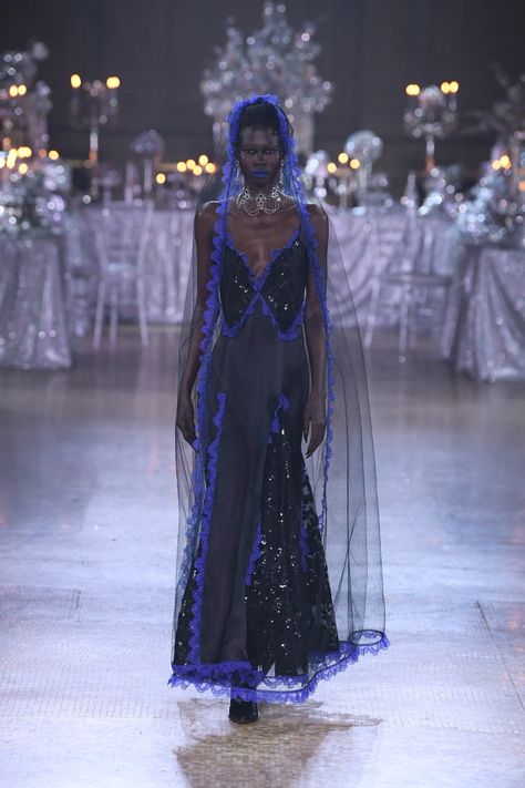 Rodarte RTW Fall 2023 [PHOTOS] – WWD Witch Gown Haute Couture, Rodarte 2023, Rodarte Runway, Rodarte Fall 2023, Bohemian Goth, Rodarte Black Dress, Rodarte Gothic Fairy, Punk Scene, Dark Wedding