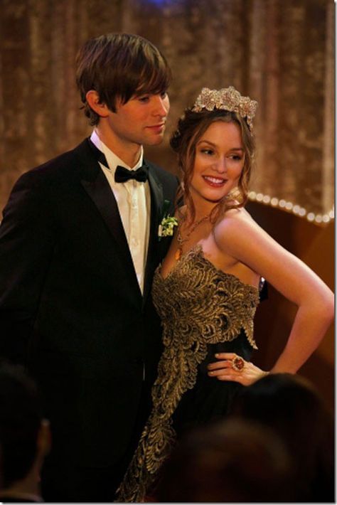 King And Queen Aesthetic, Gossip Girl Party, Nate Gossip Girl, Prom King And Queen, Gossip Girl Aesthetic, Prom King, Chuck Blair, Chace Crawford, Queen Aesthetic