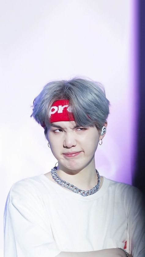 Suga Cute, Yoongi Wallpaper, Min Yoongi Wallpaper, Suga Wallpaper, Bts History, Yoongi Marry Me, Breast Workout, Bts Birthdays