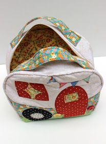 Camper Applique, Camper Quilt, Kid Quilts Patterns, Sewing Caddy, Vans Bags, Crafts Sewing Projects, Quilt Retreat, Sewing Machine Projects, Work Tips