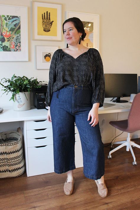 Roscoe Blouse, Persephone Pants, Fat Style, Dressing Chic, Ginger Jeans, Wardrobe Architect, Crochet Top Outfit, Pants Sewing, Look Plus Size