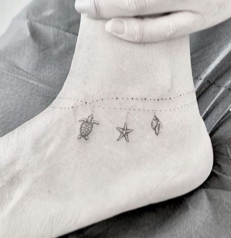 Dainty Sea Tattoos, Beach Tattoo Ideas Ankle, Beachy Anklet Tattoos, Subtle Ocean Tattoo, Tiny Turtle Tattoo Simple, Seashell Starfish Tattoo, Small Hawaii Tattoo Ideas, Ocean Anklet Tattoo, Turtle Anklet Tattoo