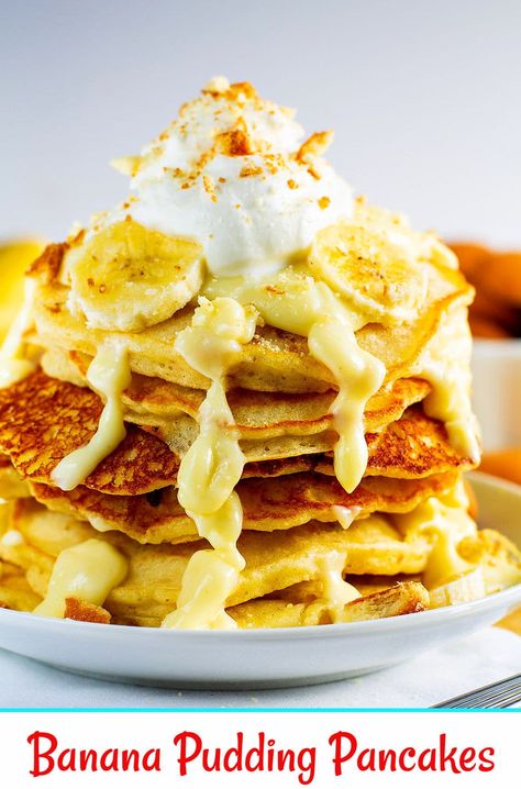 Banana Pudding Pancakes with crushed vanilla wafers and a creamy pudding sauce. Pudding Pancakes, Pudding Sauce, Puding Pisang, Spicy Southern Kitchen, Creamy Pudding, Southern Desserts, Southern Kitchen, Southern Kitchens, What's For Breakfast