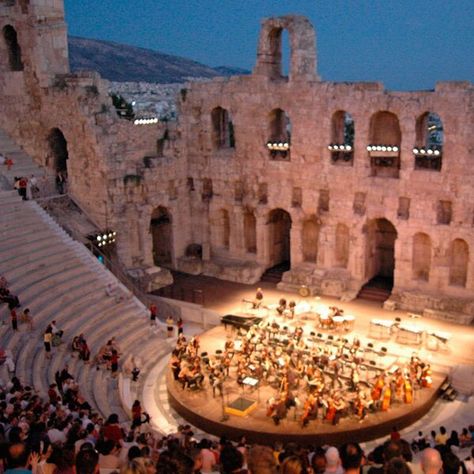 Ancient Greece Theatre, Ampitheater Greek, Greek Theatre Aesthetic, Ancient Theatre, Greek Plays, Ancient Greek Theatre, Greek Theater, Greece Architecture, Greek Theatre