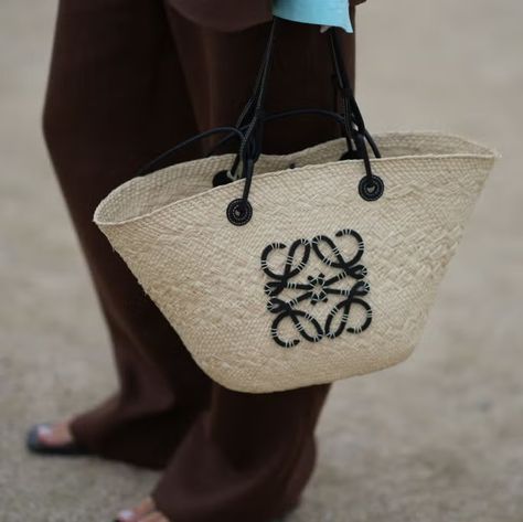 Best Basket Bags for Summer 2024 Bags For Summer, Nostalgic Aesthetic, Basket Bags, Fashion Newsletter, Celebrity Culture, Louis Vuitton Totes, Straw Bags, Woven Raffia, Basket Bag