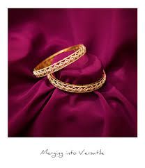 Conceptual Jewelry, Jewellery Fashion Shoot, Ring Photoshoot, Temple Jewellery Earrings, Bridal Jewellery Inspiration, Jewellery Photography Inspiration, Ring Photography, Easy Photography Ideas, Jewelry Product Shots