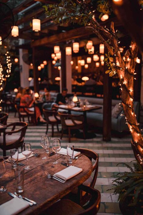 Miami Restaurant Aesthetic, Vibey Restaurants, Restaurants Aesthetic, Visiting Miami, Restaurant Outside, Beachside Restaurant, Restaurant Vibes, Backyard Restaurant, Intimate Restaurant