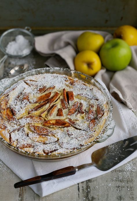 Easy apple and cinnamon clafoutis recipe Clafoutis Recipe, Clafoutis Recipes, Baked Apple Dessert, French Dessert Recipes, Apple And Cinnamon, Fruity Recipes, French Dessert, French Desserts, French Recipes