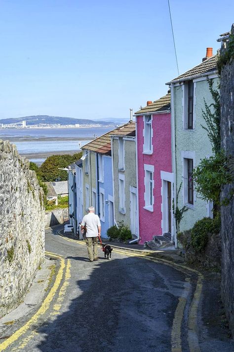 From world class beaches to wonderful dining, this slice of Welsh paradise has huge amounts to offer #VisitWales #Wales #WalesCoastPath #Swansea #Rhossili #WormsHead #Gower #GowerPeninsula #SwanseaBay #ThreeCliffsBay #Mumbles via @TheCutleryChronicles Gower Peninsula Wales, Mumbles Swansea, Welsh Beaches, Mindful Travel, Rhossili Bay, Wales Beach, Swansea Bay, Swansea Wales, Gower Peninsula