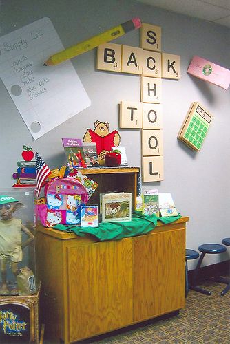 Back To School Retail Display, Welcome Back To School Window Display, Library Back To School Displays, Back To School Retail Window Displays, Back To School Display Case, Attendance Display, Back To School Display, Pencil And Eraser, Back To School Displays