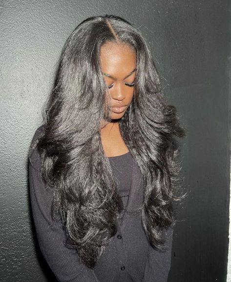 Layered Leave Out Sew In, Light Yaki Hair, Europe Summer Outfits Black Women, Light Yaki Sew In, Yaki Hairstyles Black Women, Yaki Straight Sew In, Yaki Hair, Sew In Hair Extensions, Beautiful Locs