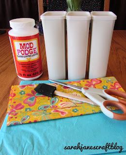 How to decoupage with Mod Podge on plastic containers Decoupage Plastic Containers, Mod Podge Glass, Inexpensive Art, Small Ceramic Bowl, Solo Cup, Sticky Fingers, Plastic Buckets, Modge Podge, Hook And Loop Tape