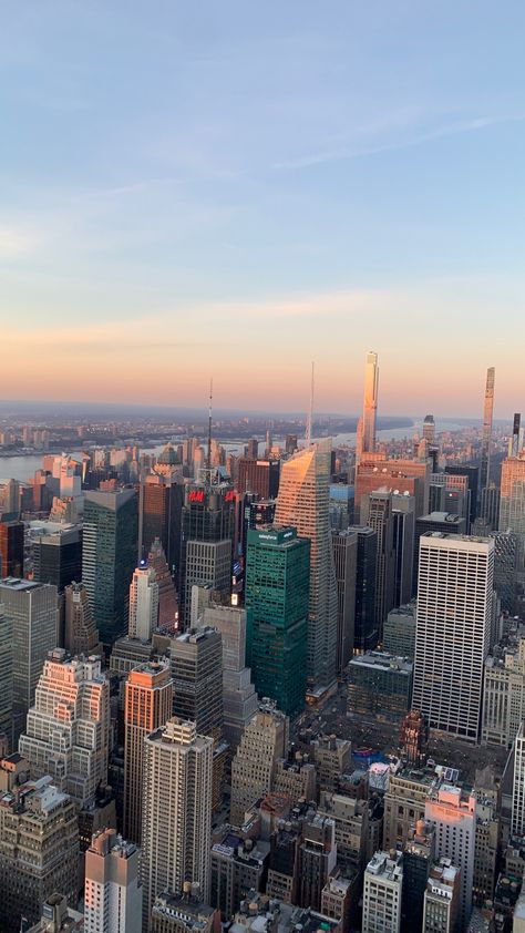 New York State Aesthetic, Empire State Building Aesthetic, View From Empire State Building, New York City Sunset, New York Empire State Building, Empire State Building View, Buildings In New York, New York View, New York Sunset