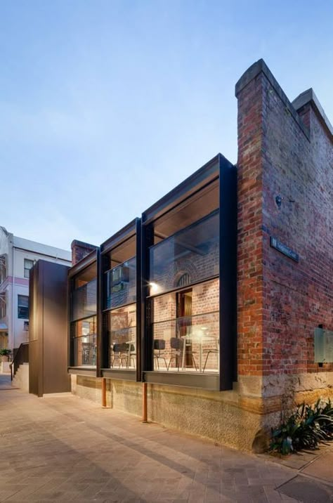 brick and steel Retail Architecture, Casa Country, Industrial Architecture, Brick Architecture, Brick Facade, Design Exterior, Brick Building, Facade Architecture, Facade Design