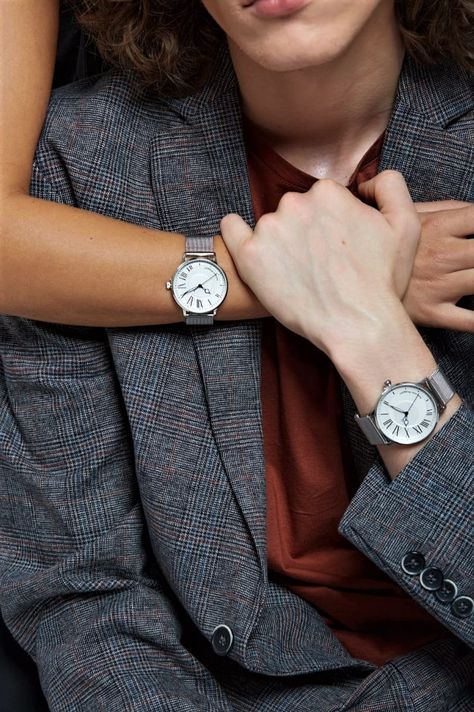 Couple Watches Photography, Hand Watch Photography, Couple Watch Photography, Lifestyle Watch Photography, Watch Photography Ideas, Watch Editorial, Watch Photoshoot, Watch Photography, Matching Watches