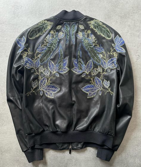 SS2017 Emporio Armani Embroidered Natural Royal Eagle Black Leather Jacket 🥬 Available now on www.dolcevitahub.com | Link in bio Embroidered Leather Jacket, Royal Eagle, Eagle Black, Embroidered Leather, Black Leather Jacket, Emporio Armani, Link In Bio, Black Leather, Leather Jacket