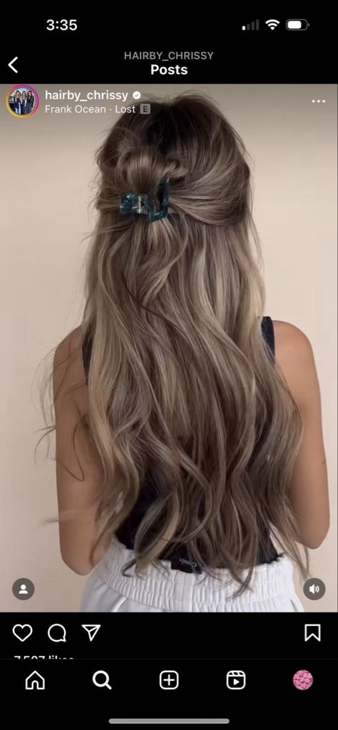 Light Cool Brown Balayage, Cool Toned Sandy Brown Hair, Light Brown Hair With Teasy Lights, Ashy Burnett Hair, Transition To Dark Hair From Blonde, Subtle Ombre Brunette, Hair Color Ideas Easy To Maintain, Brown Hair With Beige Blonde Highlights, Cool Tone Brown With Highlights