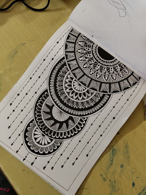 Positive Mandala Art, Easy Drawings Mandala Art, Cute Mandala Drawing, Mandala Art With Quotes Easy, Doodling Art Ideas, Beautiful Mandala Art Unique, Easy Small Mandala Art, Mandala Art Lesson Easy, How To Draw Mandala Art