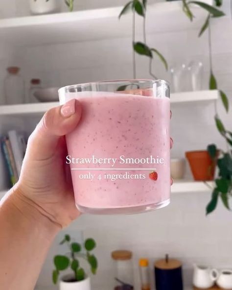 @eatinghealthytoday on Instagram: "Which of these delicious smoothie recipes by @the_good_gut_guru would you love to try - 1, 2 or 3? 🌸 Full recipes and instructions for every video is in the comment section below and tag a friend who would love these! 👇🏼" Delicious Smoothie Recipes, Best Healthy Smoothie Recipe, Resep Smoothie, Best Smoothie Recipes, Yummy Smoothie Recipes, Smoothie Diet Plans, Good Smoothies, Vegan Smoothies, Strawberry Smoothie