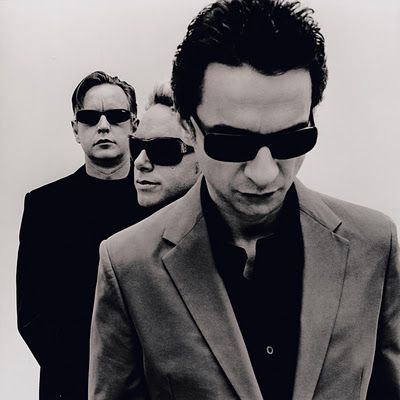 <3Depeche Mode<3 Mode Coachella, Band Shoot, Band Photoshoot, Musician Photography, Martin Gore, Band Photography, Photographie Portrait Inspiration, Men In Suits, Dave Gahan