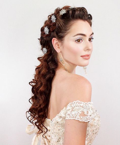 Jackie Wyers (@jackiewyers) • Instagram photos and videos Jackie Wyers, Christine Daae, Victorian Hairstyles, The Phantom Of The Opera, Styling Iron, Hairdos For Curly Hair, Wedding Hair Inspiration, Princess Hairstyles, Dress Hairstyles