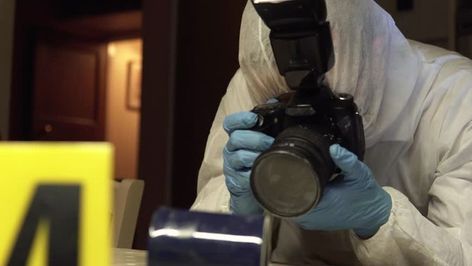 Forensics Aesthetic, Detective Gif, Forensic Photography, Small Town Mystery, Detective Aesthetic, Senior Photo Outfits, Dexter Morgan, Forensic Science, Dream Career