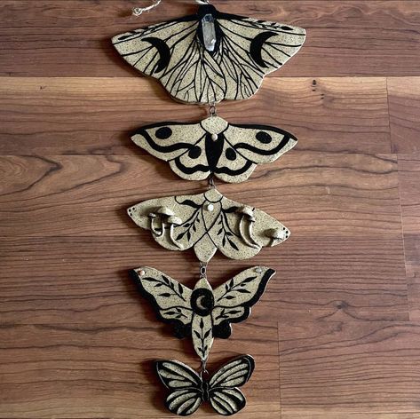 Ceramic Butterfly Wall Decor, Ceramic Butterfly Pottery, Insect Ceramics, Ceramic Wall Hangings, Clay Insects, Moth Ceramic, Clay Moth, Ceramic Butterflies, Butterfly Pottery