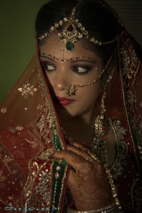 mauritian indian bride Mauritian Wedding, Mauritius Wedding, Best Bride, Mauritius, Indian Bride, Wedding Events, Wonder Woman, Princess Zelda, Weddings