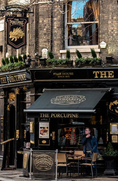 The Porcupine Pub - Shaftesbury Avenue (Sony Alpha A99 & 2… | Flickr Bar Deco, British Pub, London Pubs, Pub Signs, Shop Fronts, London Town, London Calling, Little Italy, Central London