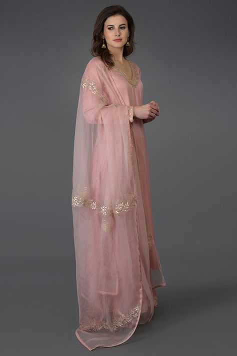 Pearl Pink Gota Patti Work Farshi Palazzo Suit Indian Spring, Cotton Dress Indian, Dupatta Design, Gota Patti Work, Pink Kurta, Gota Work, Tunic Designs, Palazzo Suit, Pastel Designs