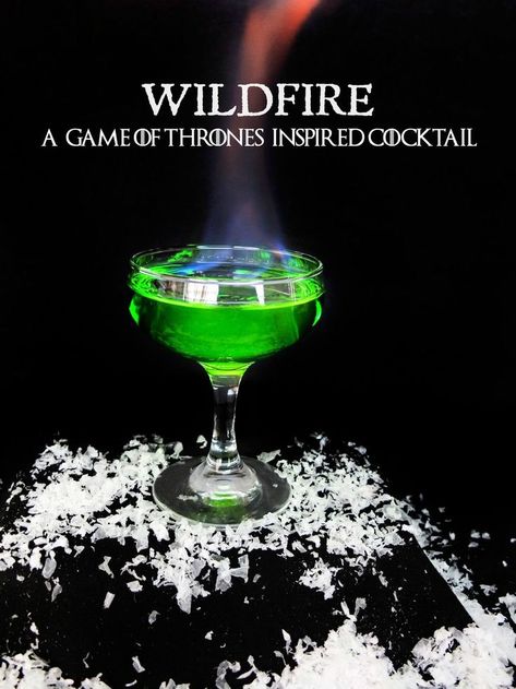 A flaming Game of Thrones inspired cocktail for your next Game of Thrones viewing party! Inspired by the green explosive Wildfire used in the show. This easy Game of Thrones cocktail is caught fire with Bacardi 151 rum and sweetened by using a mix of Midori and Watermelon Vodka to make a melon martini so good you might explode. // www.elletalk.com Melon Martini, Flaming Cocktails, Game Of Thrones Drink, Game Of Thrones Cocktails, Game Of Thrones Food, Bacardi 151, Game Of Thrones Party, Jello Shot, Halloween Cocktails