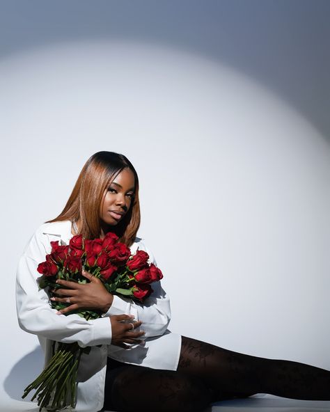 Can I call you rose? 🌹🌹🌹🌹🌹 Red roses photoshoot idea | white collared shirt | black stockings | Red Roses Photoshoot, White Shirt Photoshoot, Photoshoot With Roses, Roses Photoshoot, Rose Photoshoot, Birthday Inspo, Birthday Shoot, White Collared Shirt, Photoshoot Idea