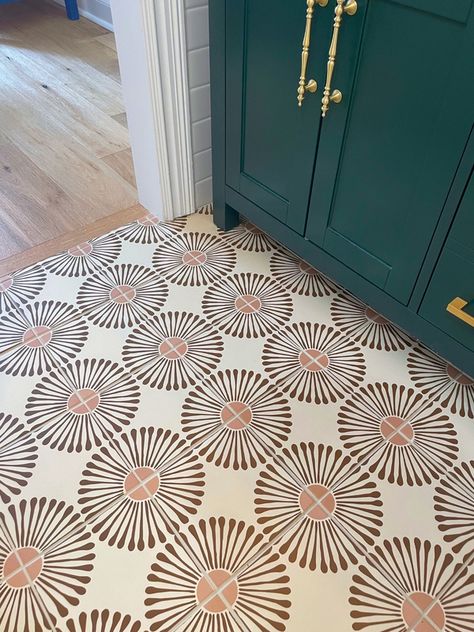 Pattern Tile Boho Vinyl Flooring, Tile Floor In Bedroom, Boho Kitchen Flooring, Cover Floor Tiles, Kitchen With Floor Tiles, Desert Boho Kitchen, Boho Tile Fireplace, Colorful Bathroom Floor, Color Tile Bathroom