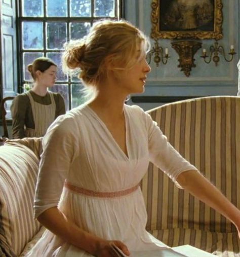 Rosamund Pike as Jane Bennet in Pride and Prejudice (2005). Pride And Prejudice Dress, System Faceclaims, Jane Bennet, Mary Bennet, Comfort Films, Narcissa Black, Talulah Riley, Jane Austen Movies, Little Dorrit