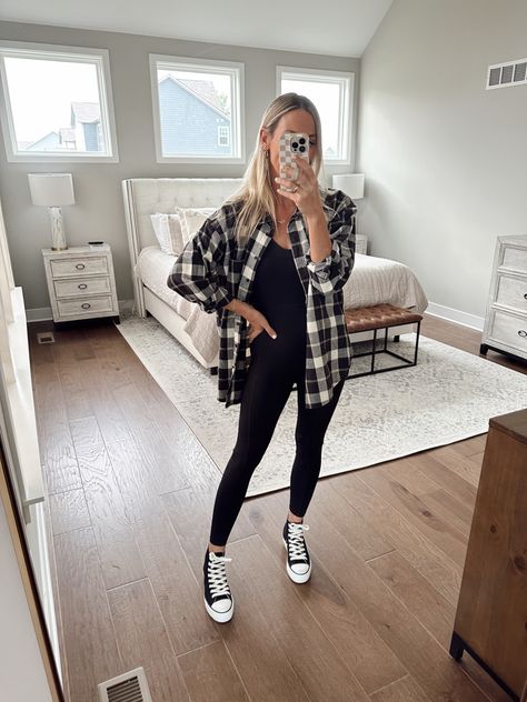 Check Shirt Outfit Women Casual, Checked Shirt Outfit Women, Checkered Shirt Outfit Women, Check Shirt Outfit Women, Check Shirts For Women, Checkered Shirt Outfit, Checked Shirt Outfit, Checked Shirt Women, Long Sleeve Shirt Outfits