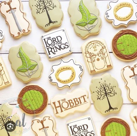 Lord Of The Rings Decor, Doors Of Durin, Lord Of The Rings Movie, Cookie Tips, White Tree Of Gondor, Lotr Wedding, Hobbit Party, Ring Cake, Make Cookies