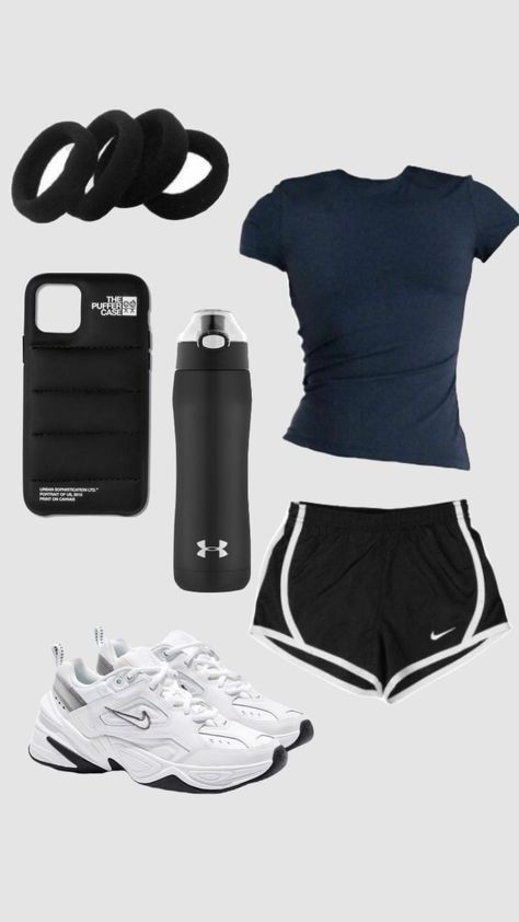 Mode Tennis, Gymwear Outfits, Gym Crush, Sports Outfit, Fitness Wear Outfits, Cute Gym Outfits, Smink Inspiration, Practice Outfits, Volleyball Outfits