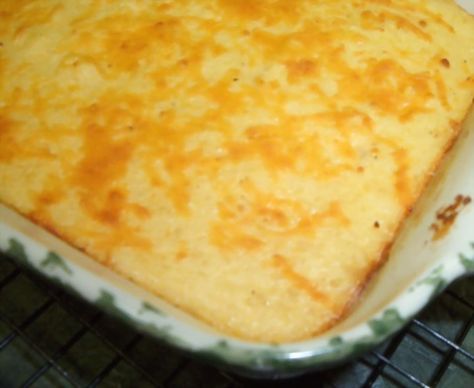 Get a taste of the South with this comforting cheese grits recipe from Food.com. Breakfast Casserole With Grits, Garlic Cheese Grits Recipe, Garlic Cheese Grits, Cheese Grits Recipe, Grits Casserole, Cheesy Grits, Paula Deen Recipes, Grits Recipe, Cheese Grits