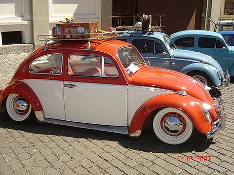 Explore bug63's photos on Flickr. bug63 has uploaded 139 photos to Flickr. Van Volkswagen, Van Vw, Vw Ideas, Vw Sedan, Volkswagen Bug, Beetle Car, Vw Beetle Classic, Auto Retro, Combi Vw