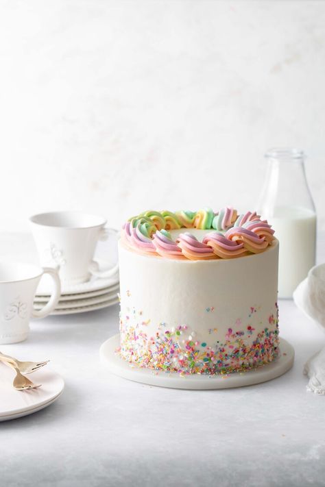 Rainbow Sprinkle Cake with vanilla buttercream frosting. Sprinkle Cake Recipe, Rainbow Sprinkle Cake, Homemade Funfetti Cake, Rainbow Sprinkle Cakes, Cake With Sprinkles, Rainbow Cake Recipe, Rainbow Sprinkle, Vanilla Birthday Cake, Cake Recipes From Scratch