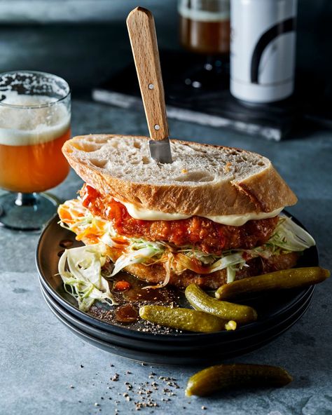 Ginger Crunch, Buffalo Chicken Sandwich, Hero Sandwich, Chicken Sandwich Recipe, Hot Chicken Sandwiches, Crispy Chicken Sandwiches, Baked Buffalo Chicken, Buffalo Chicken Sandwiches, Chicken Sandwich Recipes