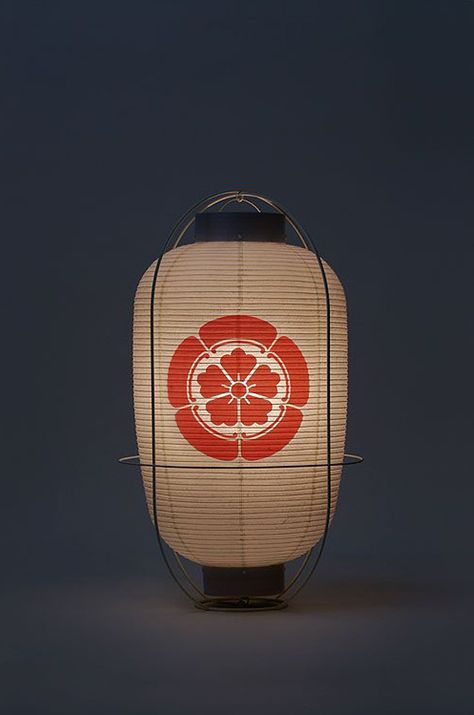 Japanese Lamps Traditional, Japanese Paper Lamp, Lantern Japanese, Japan Lamp, Chinese Lamps, Japanese Lighting, Japanese Lamp, Japanese Bar, Japanese Paper Lanterns