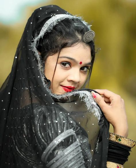 Rajasthani Photo, शादी की तस्वीरें, Western Dresses For Girl, Hindi Font, Beer Photography, Dj Images Hd, Romantic Couple Poses, Mata Rani, Gals Photos