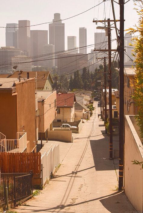 #los Angeles #la skyline #alley Los Angeles Aesthetic, Los Angeles Street, Looking For Work, Los Angeles City, City Of Angels, California Dreamin', California Dreaming, Cinematic Photography, Silver Lake