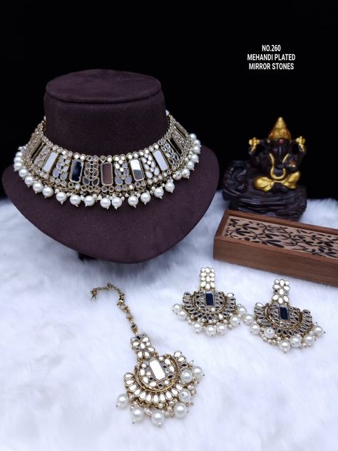 Mirror Work Jewellery Set, Mirror Work Jewellery, Mirror Work Necklace, Work Necklaces, Indian Jewelry Sets, Kundan Necklace, Kundan Necklaces, Work Jewelry, Wedding Jewellery