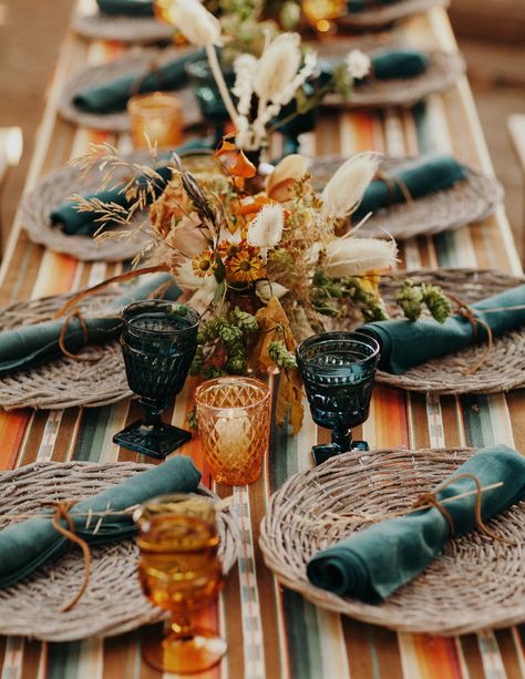 Green And Orange Table Setting, Western Tablescape, Autumn Table Decor, Wedding Themes Fall, Autumn Table, Teal Wedding, Thanksgiving Table Settings, Fall Wedding Colors, Western Wedding