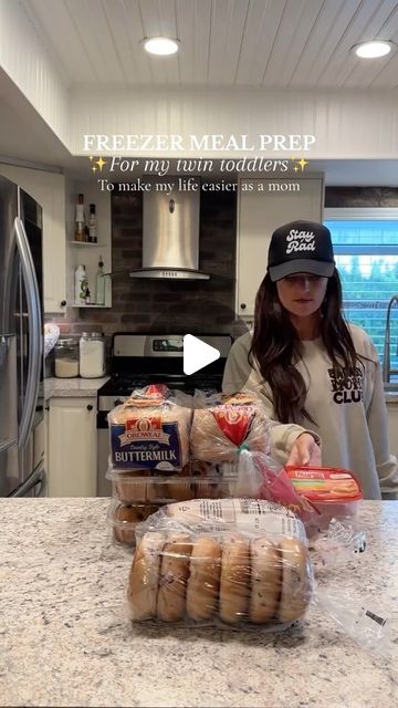 1.2M views · 55K likes | Shelly Kowatch on Instagram: "Just freeze the whole house   #momlife #twinmom #sahm #twintoddlermom #relatablemomcontent #realisticmomlife #toddlermeals #toddlermealideas  #toddlerfoodideas #toddlermealprep #freezermealprep #viral" Sahm Lunch Ideas, Weekend Meal Ideas, Meal Prep Kids, Kids Meal Prep, Toddler Meal Prep, Relatable Mom, Freezer Meal Prep, Hungry Girl, Menu Plan