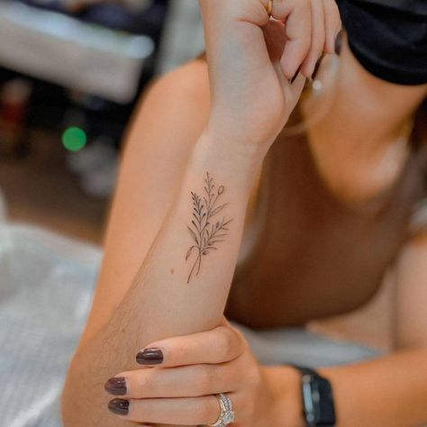 Flower Bouquet Tattoos, Fine Line Flower Bouquet, Line Flower Bouquet, Fine Line Flower Bouquet Tattoo, Bouquet Tattoos, Tattoo On The Wrist, Butterfly Tattoos On Arm, Side Wrist Tattoos, Flower Bouquet Tattoo