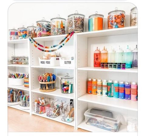 Rainbow Homeschool Room, Ikea Alex Craft Storage, Kids Art Storage, Kids Closet Storage, Toddler Room Organization, Crafts Organization, Craft Room Ideas, Craft Organisation, Store Shelves Design