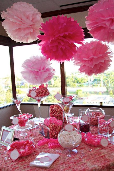 Candy Table <3 Pink And Silver Candy Table, Pink Candy Table, Candy Buffet Tables, Baby Shower Candy, Candy Station, Gender Party, Sweet Sixteen Parties, Valentine Candy, Candy Table